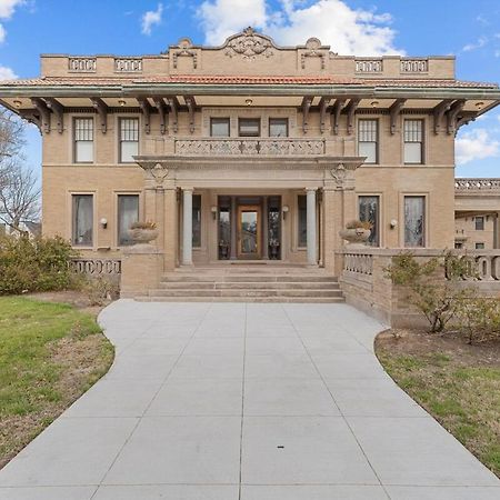 Вилла Historic Migel House In Downtown Уэйко Экстерьер фото